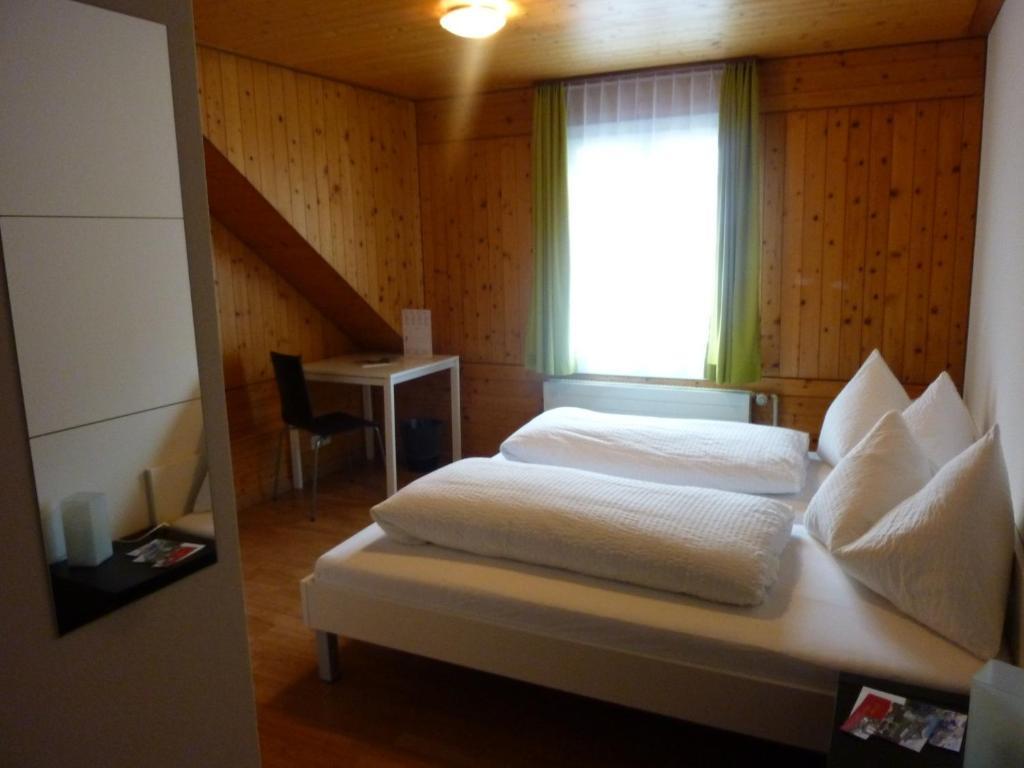 Gasthaus Engel Sachseln Habitación foto