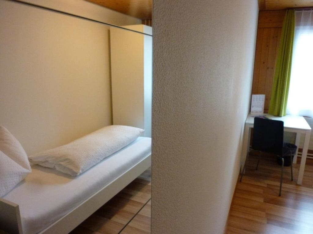 Gasthaus Engel Sachseln Habitación foto